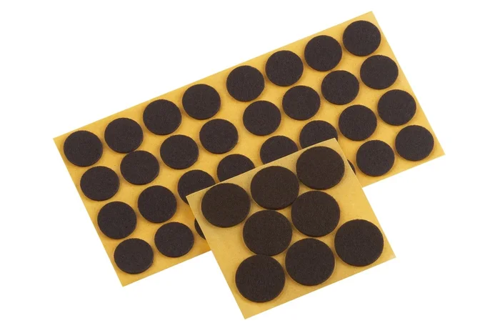 104 tlg. Filzgleiter Set, 3 mm Stärke (braun)