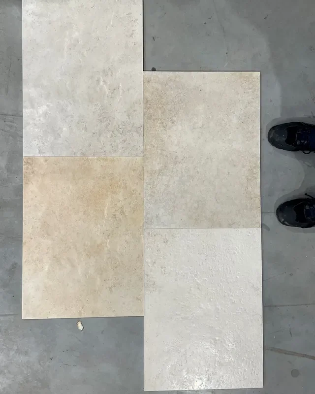 11,88 m² Phorma 45×60 cm + 44 Stück Sockelfliesen Restposten