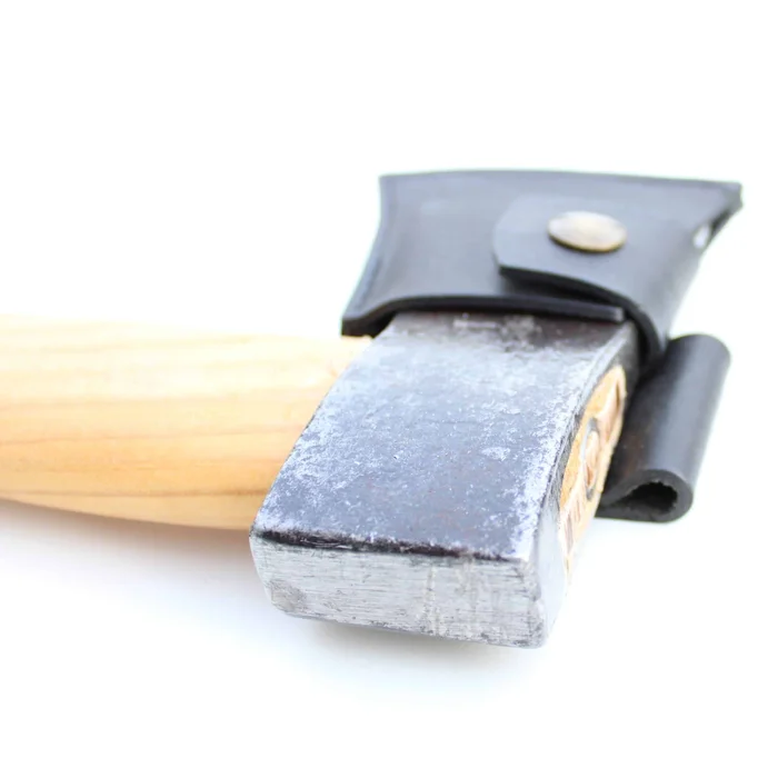 Campingbeil – 500 Gramm – Eschenstiel – Lederschutz – Nr. 0313
