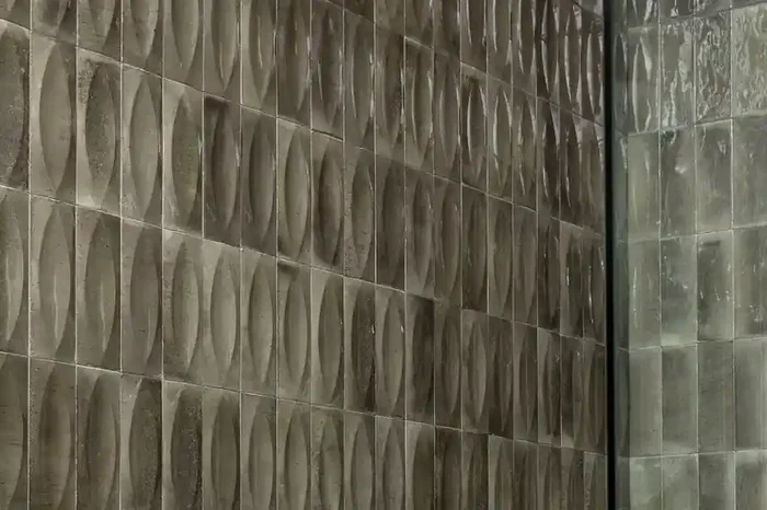 Fliese 3D Eye grau-braun 7,5×20 cm „Gleeze Grigio“ glänzend Ragno by Marazzi