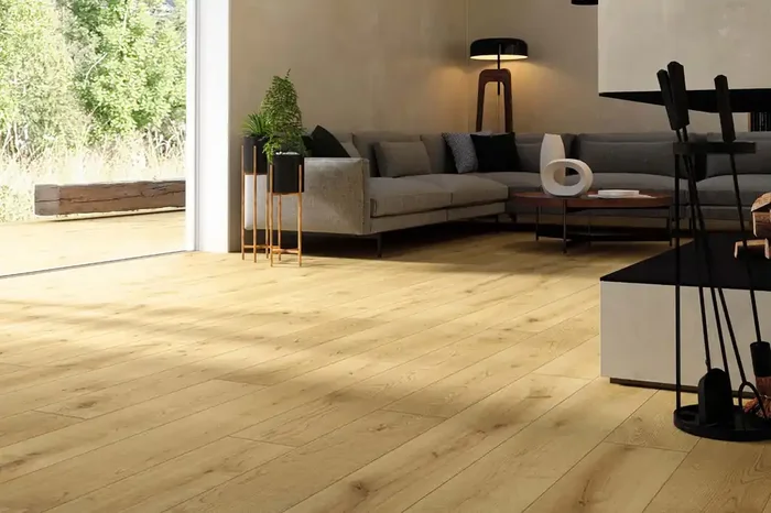 Fliese Holzoptik Eiche hellbraun 20×120 cm „Exence Almond“ rektifiziert