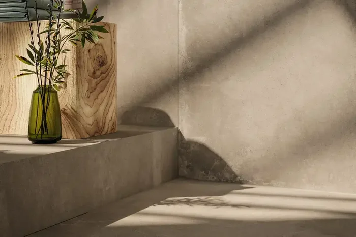 Fliese warme Betonoptik braun 60×120 cm „Azuma Up Taupe“ Imola matt rektifiziert