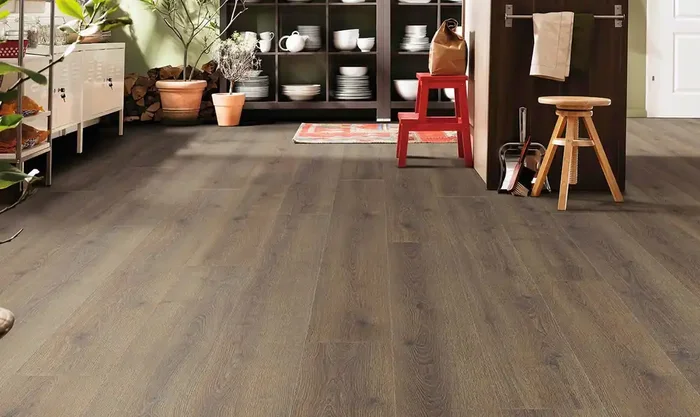 HARO Laminat Tritty 100 Eiche Contura geräuchert Gran Via 4V Silent CT