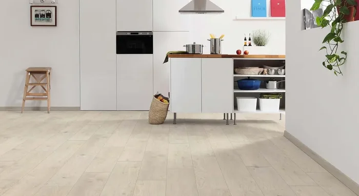 HARO Laminat Tritty 200 Aqua Landhausdiele 4V Eiche Sicilia weiß Silent CT