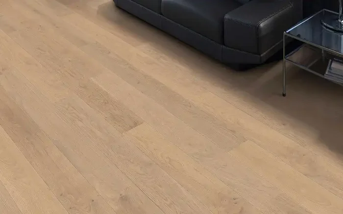 HARO Parkett 4000 Landhausdiele 140 Eiche puroweiß Markant strukturiert 2V naturaDur