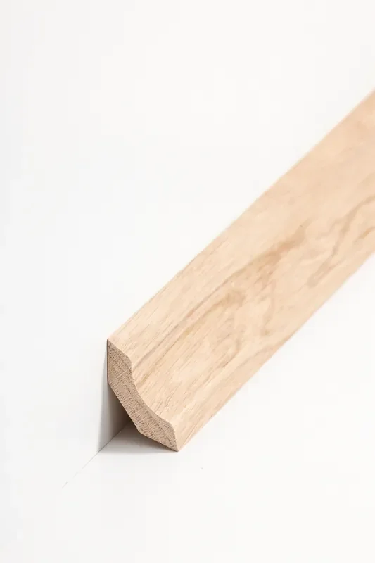 Hohlkehlleiste 30 x 30 mm Schmetterlingsprofil Bergeiche roh