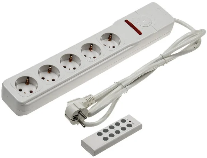 Mehrfach Schuko-Steckdosenleiste mit 5 Kanal Funk Fernbedienung! DJ Light Switch