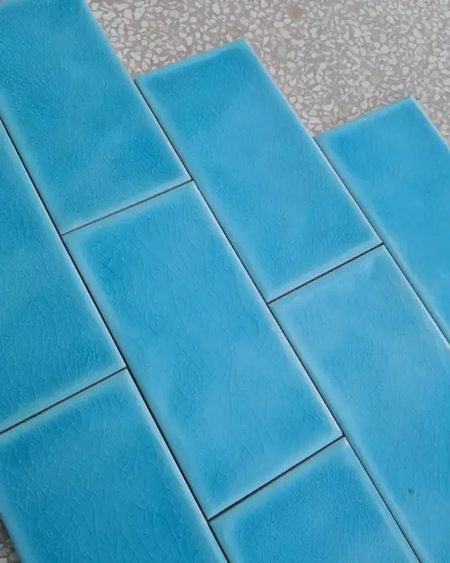 Metrofliese mit Krakelee Tavella 7,5×15 cm Turchese