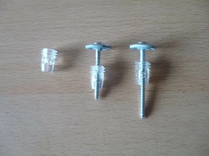 Universal Abstandhalter für Lichtplatten – Trapez- und Wellenprofile DrehQuick